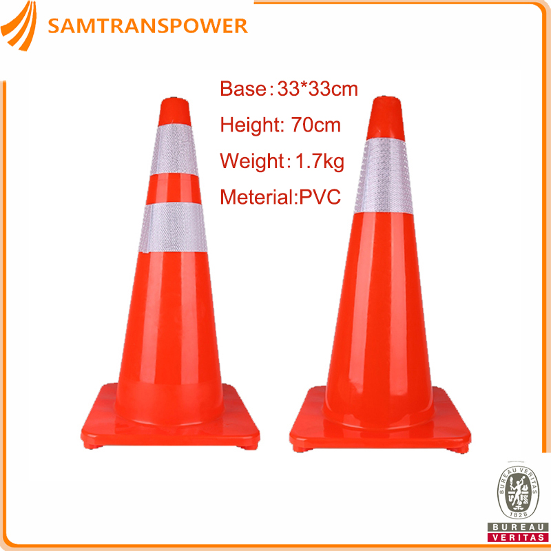 Lower Price American Standard PVC Plastic Traffic Cone L330W330h700mm